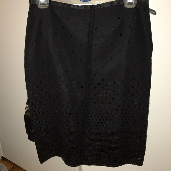 Black sequin skirt - Picture 3 of 3